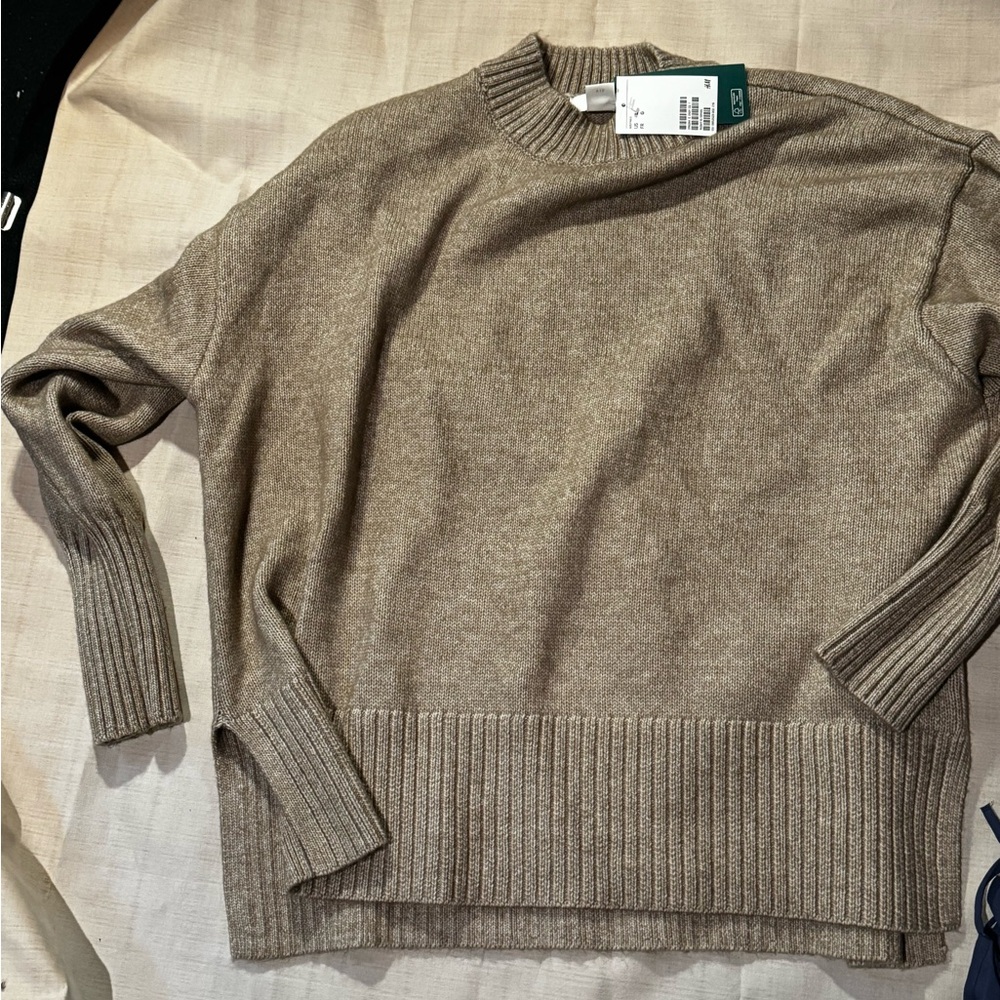 H&M sweater